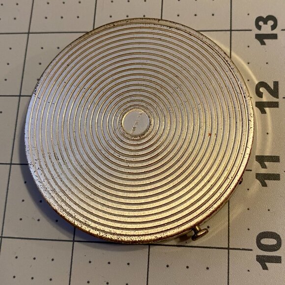 Antique compact - Picture 5 of 5